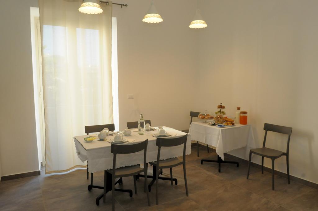 Della Torre Rooms Λέτσε Εξωτερικό φωτογραφία