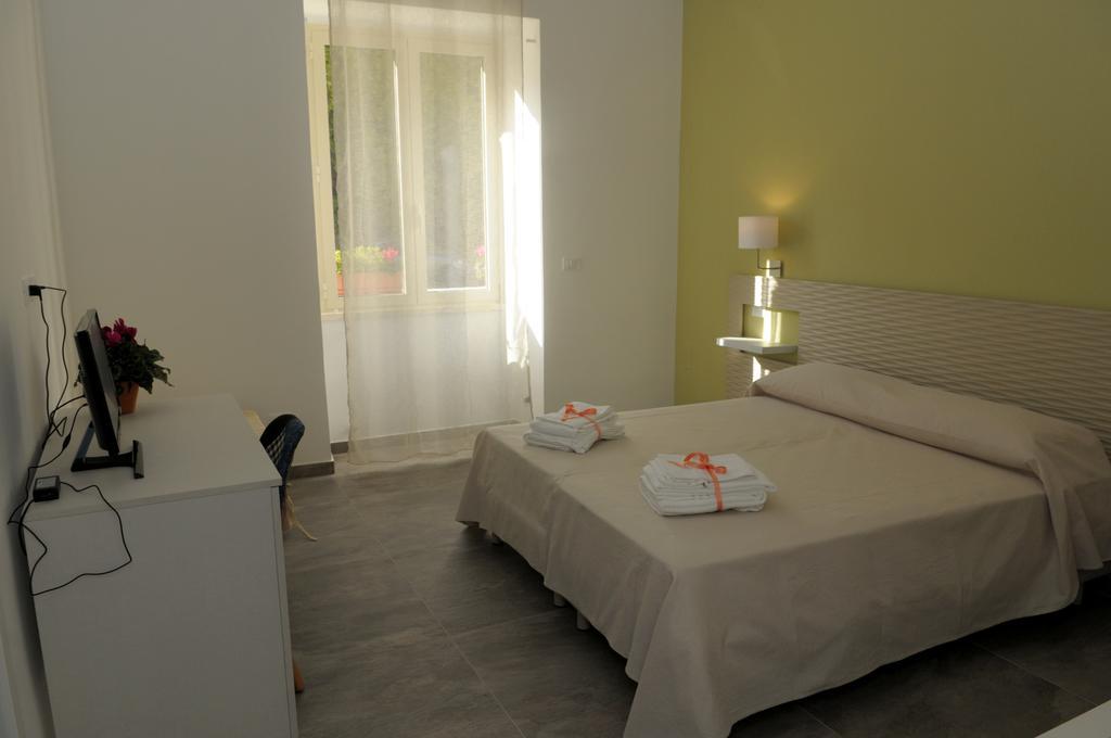 Della Torre Rooms Λέτσε Εξωτερικό φωτογραφία